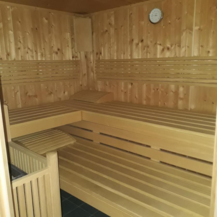 Traumblick Und Komfort - Lichtdurchflutete 85 Qm Wohnung Nahe Suedstrand Goehren Inklusive Schwimmbad Und Sauna Im Ahoi Sellin Ngoại thất bức ảnh